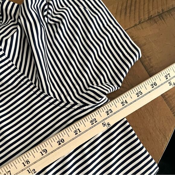 Vineyard Vines Performance Polo Shirt Mens Navy Striped Short Sleeve Size XL - Picture 6 of 6